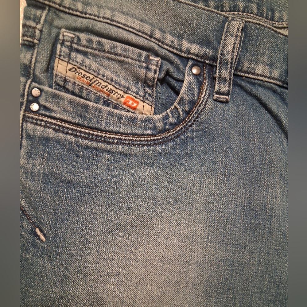 Authentic Diesel Ronhoir Jeans - Y2K Sequin Detail. Size W27 L32 - Picture 5 of 9